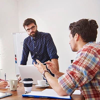 Projektowanie graficzne i doradztwo w drukarni Maddruk Rzeszów.